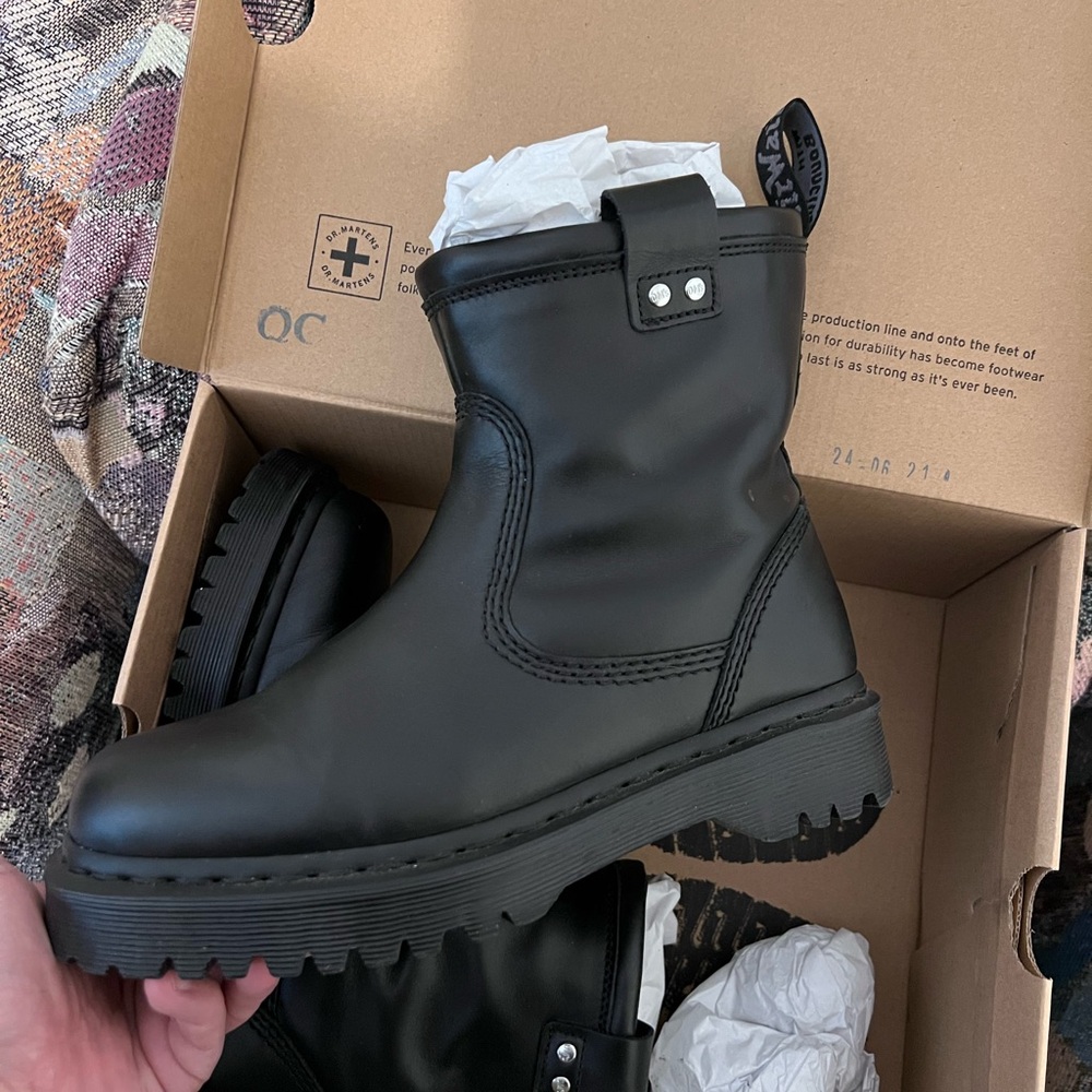 Anistone Lo Leather Boots